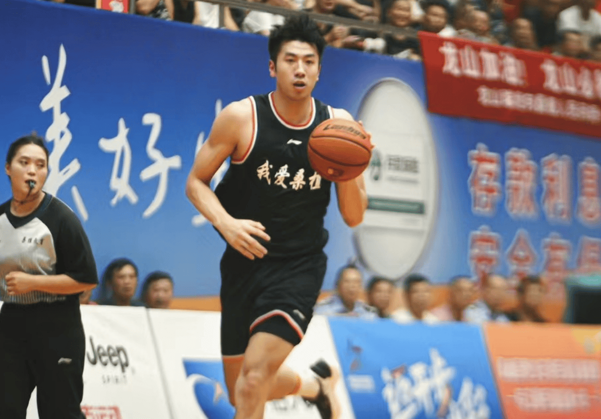 1xbet体育课程-关于北京控股新援表现神勇,球队成绩逐渐回暖的信息