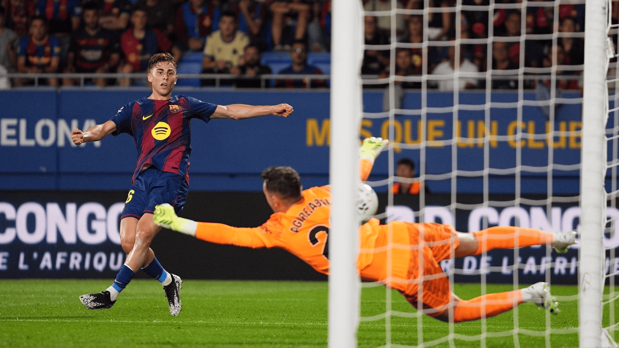 瓦伦西亚客场战胜对手，取得重要胜利的简单介绍