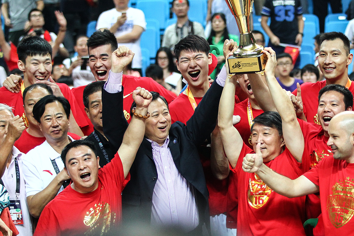 包含中国队实力碾压对手，轻松取得胜利的词条